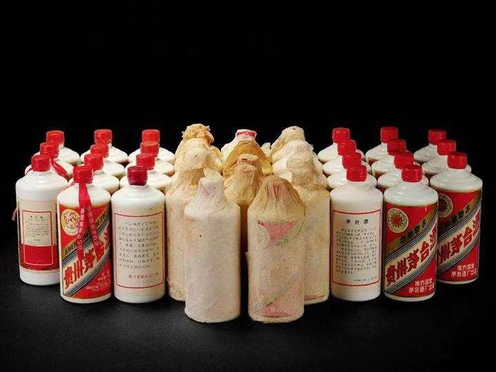 冷水江日照岚山回收酒价格哪里回收(附近上门回收茅台酒）?